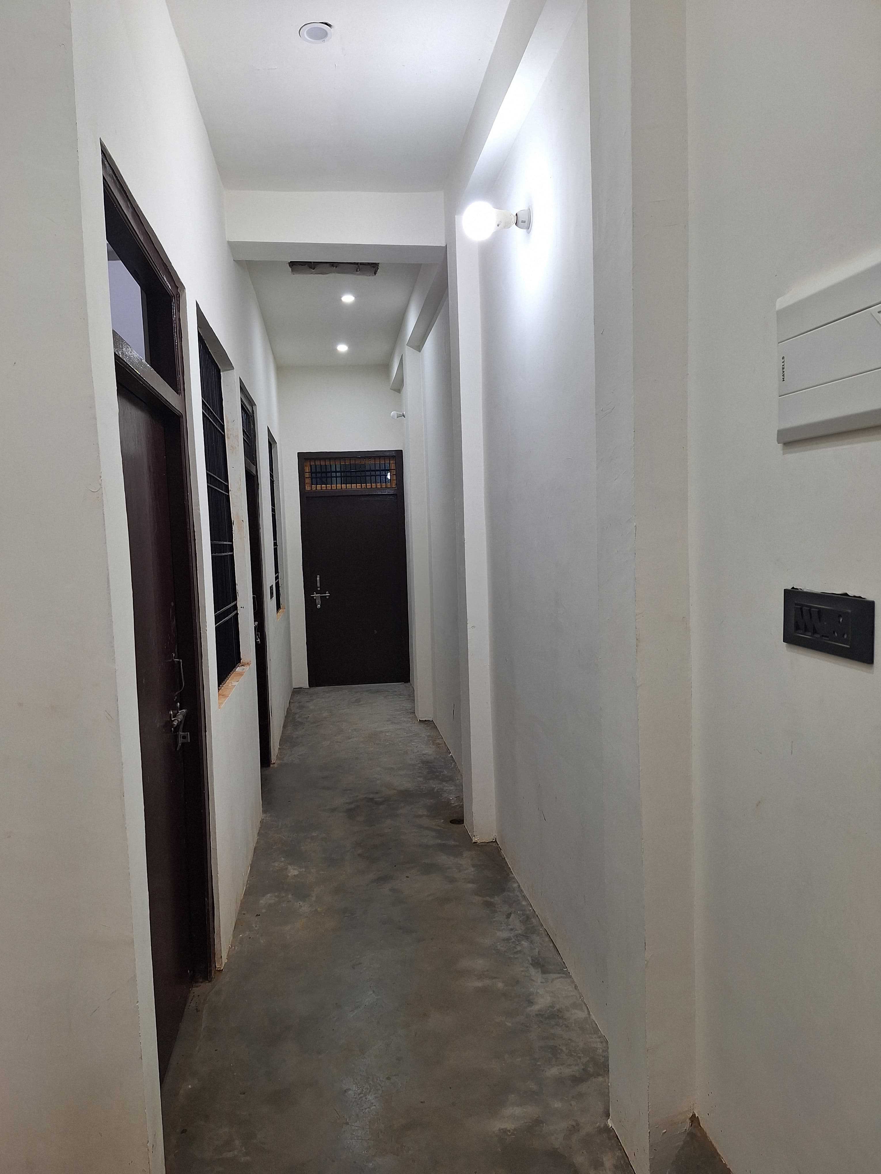 Hotel O Home Sita Ram Palace - Tap to explore photos