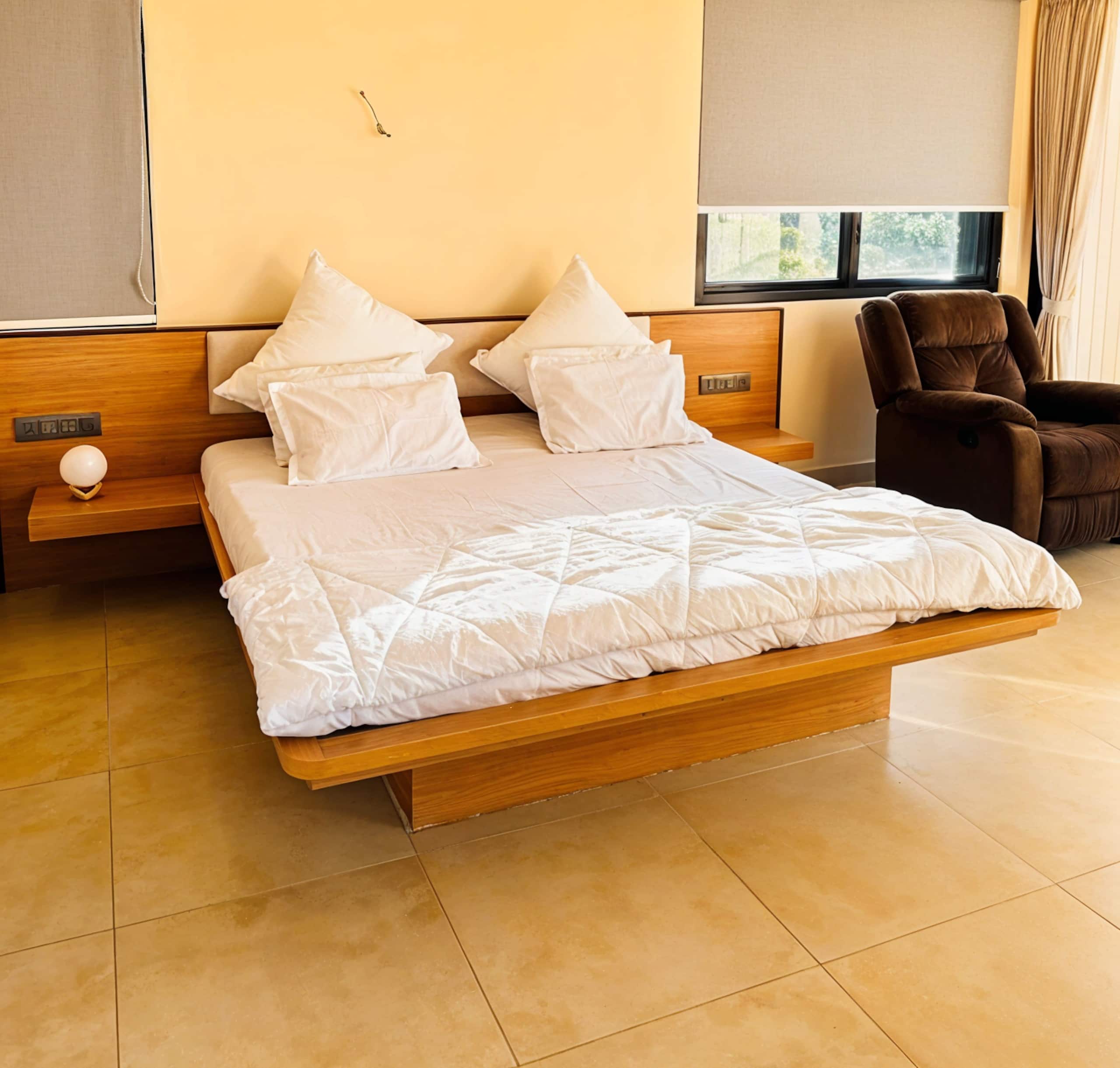 Gable Grove Luxury chalets - Tap to explore photos