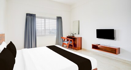 Super Townhouse Hebbal Dasarahalli Formerly Otium Suites Room Type - Premium
