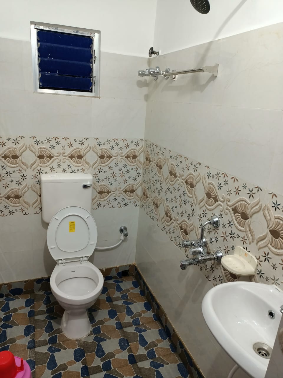HOTEL GANGA ARATI - Tap to explore photos