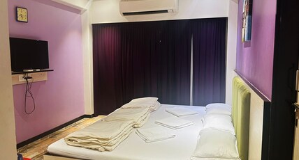 HOTEL MADNI ROYALE (50 Mtrs from Dargaah) Room Type - Super Deluxe Room 3 Bed AC