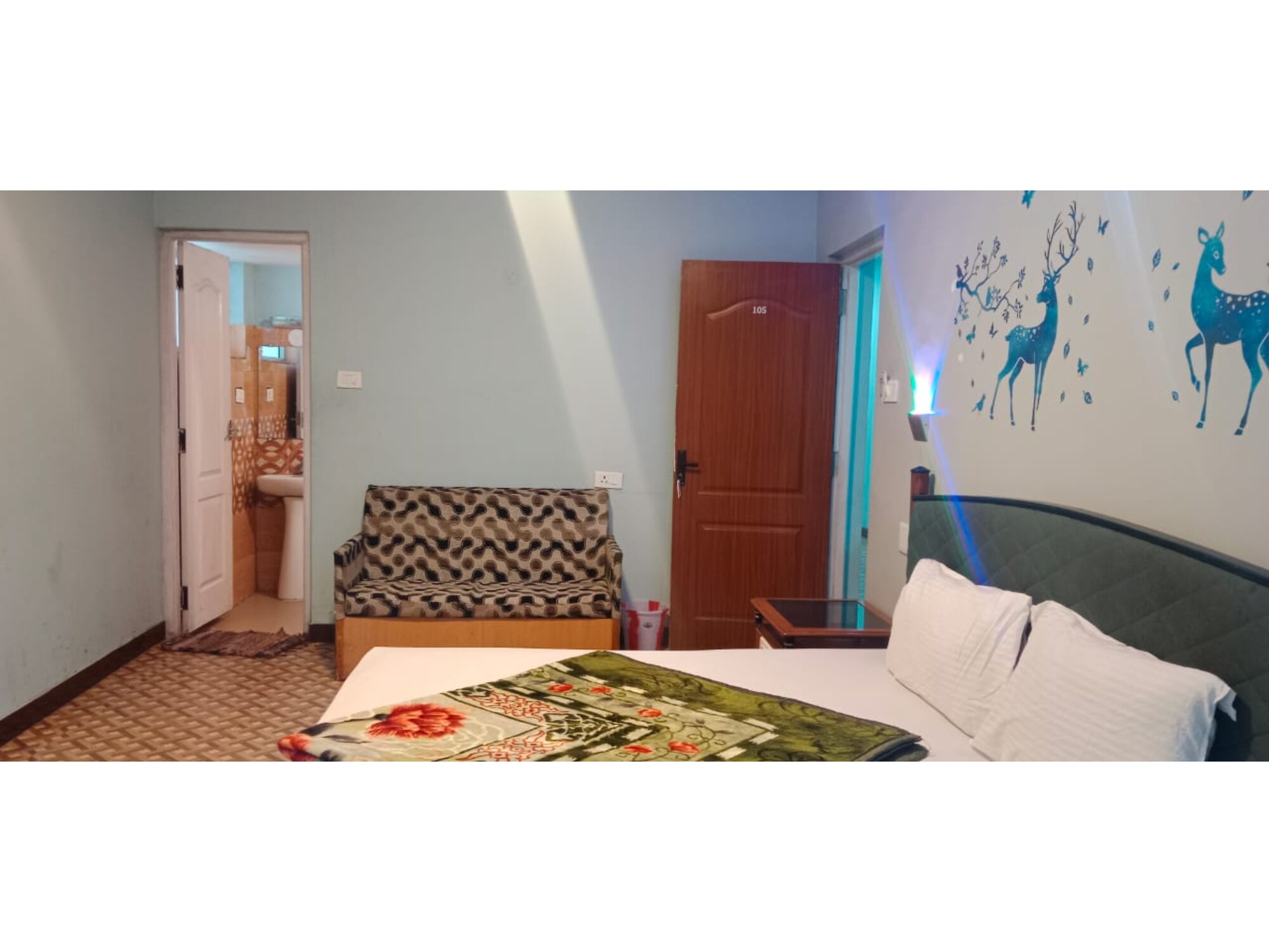 Mount Hira - Tap to explore photos