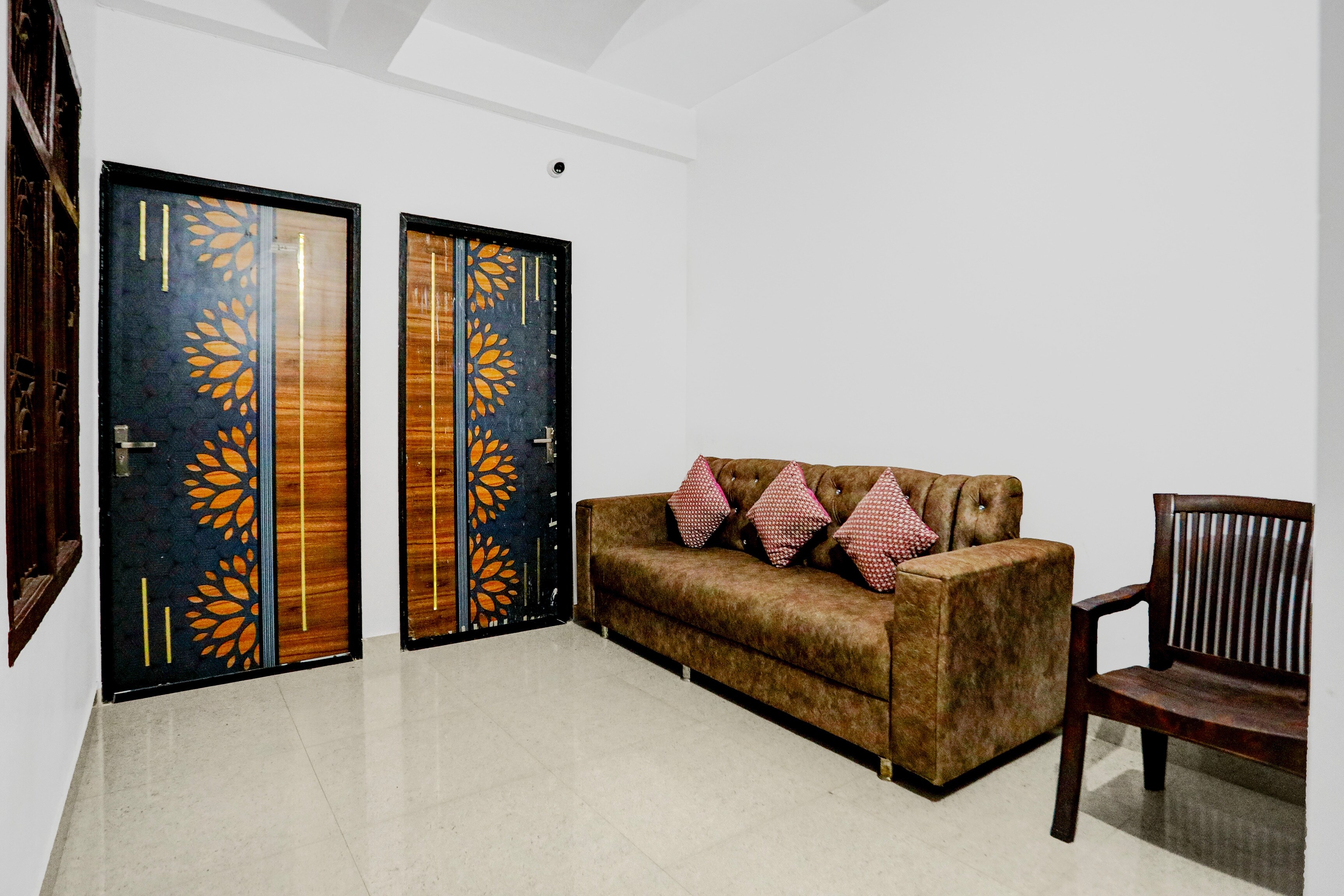 Hotel O Aadya Home Stay - Tap to explore photos