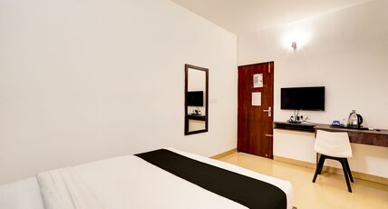 Super Townhouse Hebbal Bhadrappa Layout Room Type - Classic