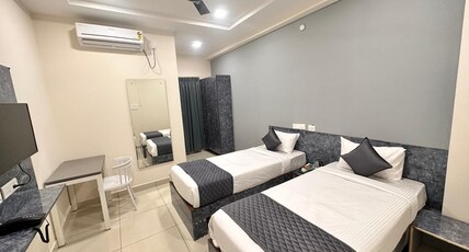 Hotel Aerotel Room Type - Deluxe Room