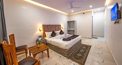 Kainchi Divine Retreat By Wild Cherry Hotels Room Type - Deluxe Room