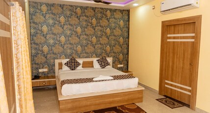 Mangalam Inn Room Type - AC DOUBLE BED EXECUTIVE