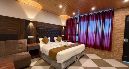 Hotel Valley View Room Type - Signature Room with Mountain View