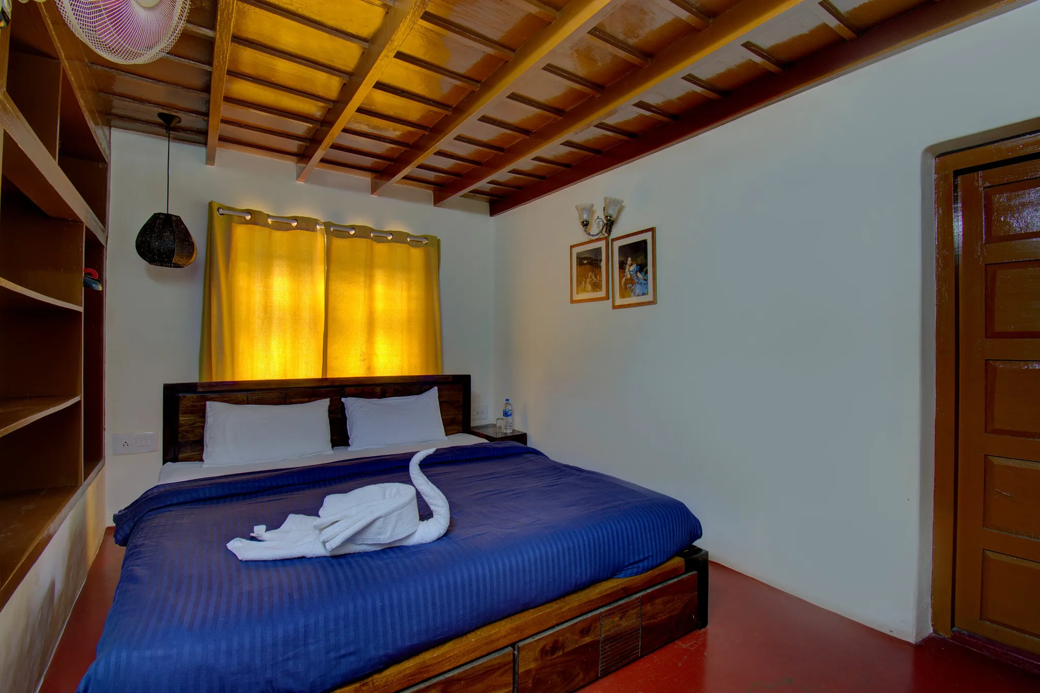 Notting Hill Homestay - Tap to explore photos