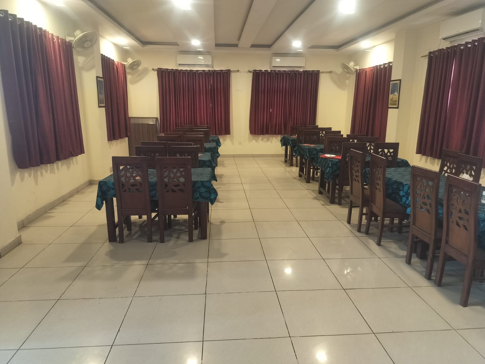 Main gallery