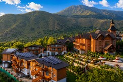 Kolahoi Green Retreat & Spa