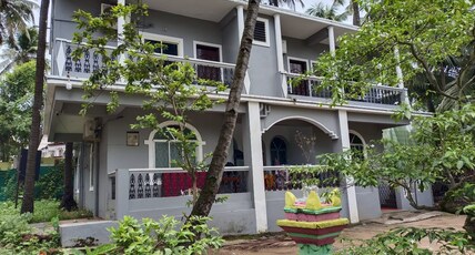 Shalini Rooms Room Type - Standard Room