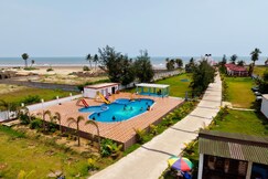 Ricardo Beach Resort