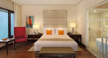 The Oberoi, Mumbai Room Type - Ocean View Suite