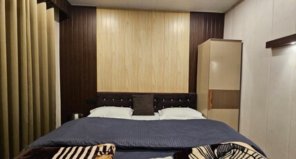 Chhaya Niketan Home Stay Room Type - Budget Double Room 102