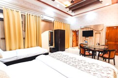 Hotel Rajyashree palace