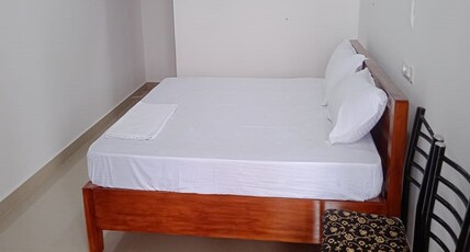 Edayattupallil Residency Room Type - Garden View Room