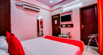 Hotel Thikana Palace Room Type - Deluxe Double Bed Room