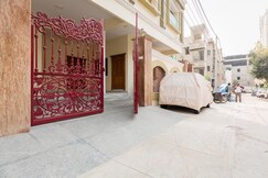 Clean & Safe Room in Hyderabad Ace Location