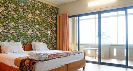 Cherai Beach Palace Room Type - Sea View Room AC