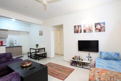 2 BHK Entire Flat Near E-City