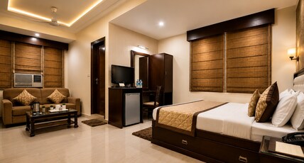 Hotel Grand Park Inn, Karol Bagh Room Type - Deluxe AC Room Hotel Grand Park Inn, Karol Bagh Room Type - Deluxe AC Room