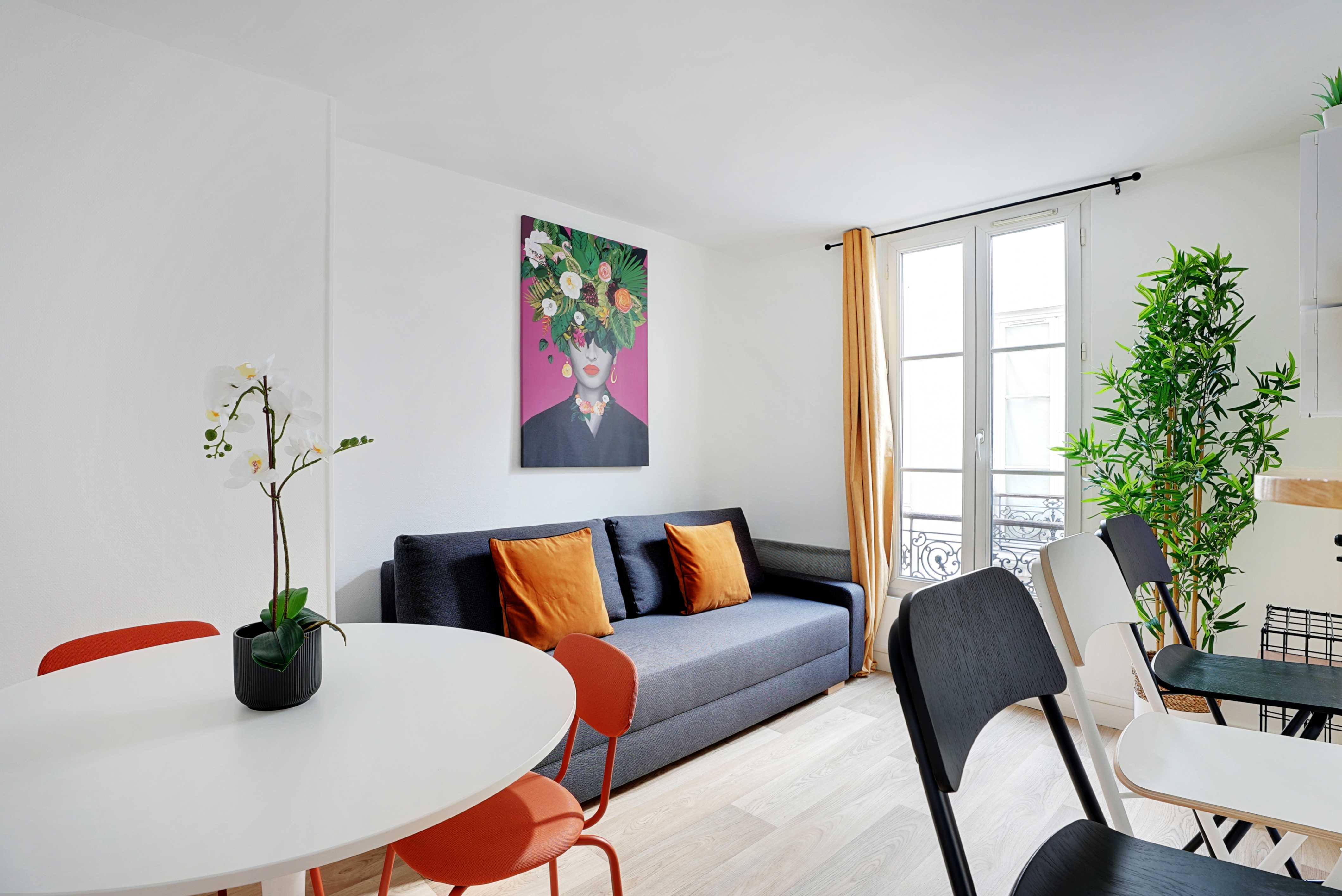 Modern apartment - 2BR/4P - Sacre-Coeur - Tap to explore photos