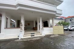 Hotel O Puri Queen Dua