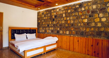 RIVER SONG RESORT Room Type - Non AC Room