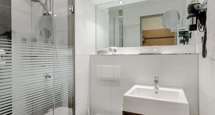 MERCURE STUTTGART GERLINGEN Room Type - Privilege Room with 1 queen-size bed