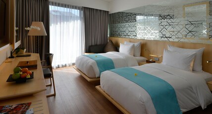 IZE Seminyak Room Type - Deluxe Twin Room