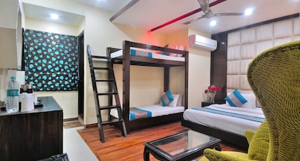 Staybook Hotel Aira @ Paharganj Room Type - Family Room with 2 King size Bed or one Double Bed and one Bunk Bed With Complimentary Wi-Fi Staybook Hotel Aira @ Paharganj Room Type - Family Room with 2 King size Bed or one Double Bed and one Bunk Bed With Complimentary Wi-Fi
