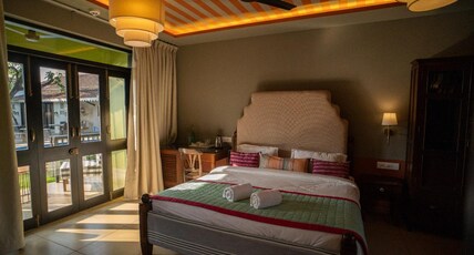 The Project Cafe and Hotel Room Type - Luxury King Room