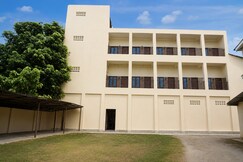 Hotel O near Universitas Sumatera Utara formerly Golden Cempaka Guest House