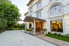 Rizk Inn Near Airport