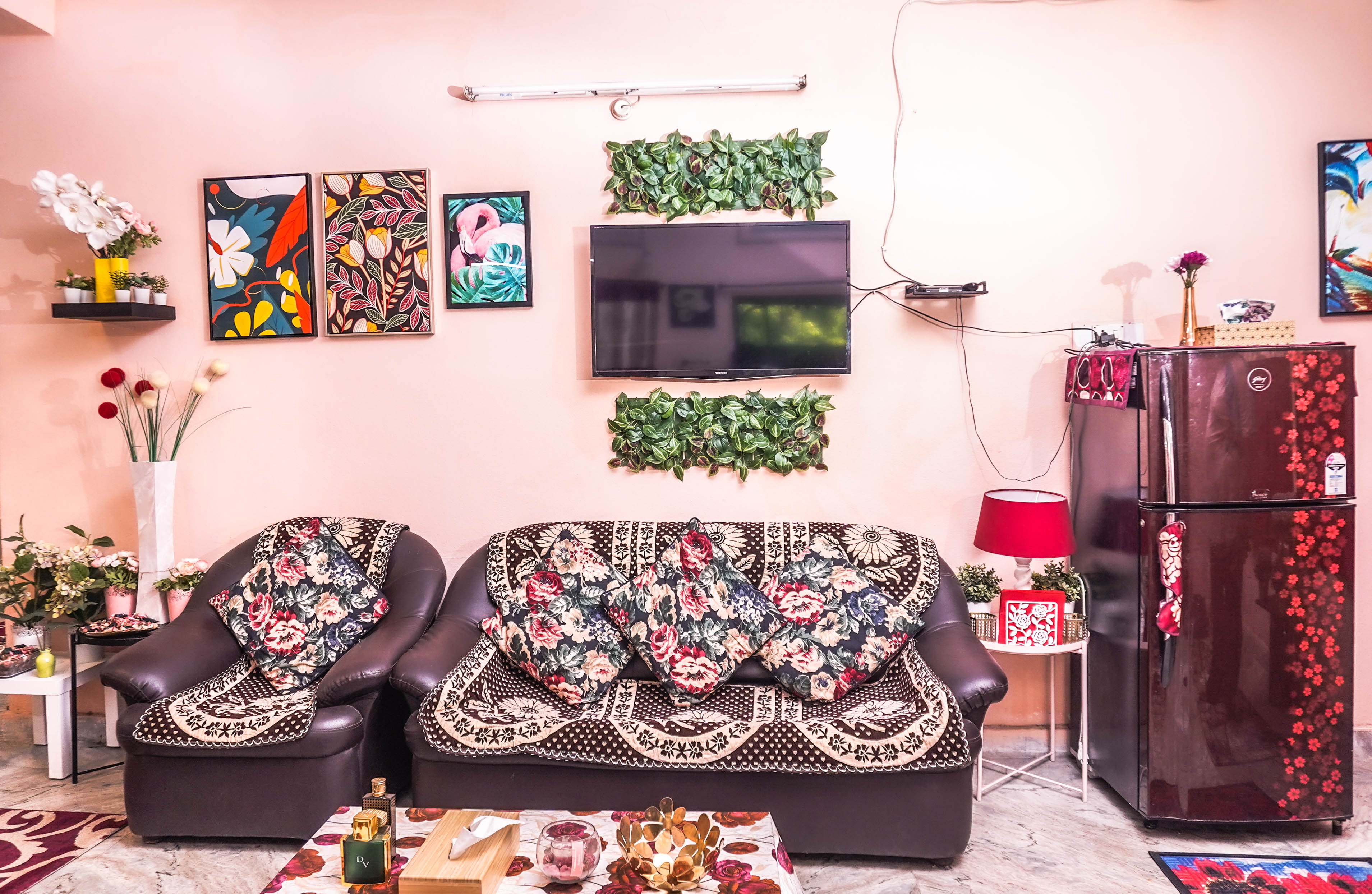 Syed Residency Near Charminar and Salar Jung Museum - Tap to explore photos