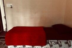 VILLAGE WORLD HOMESTAY.