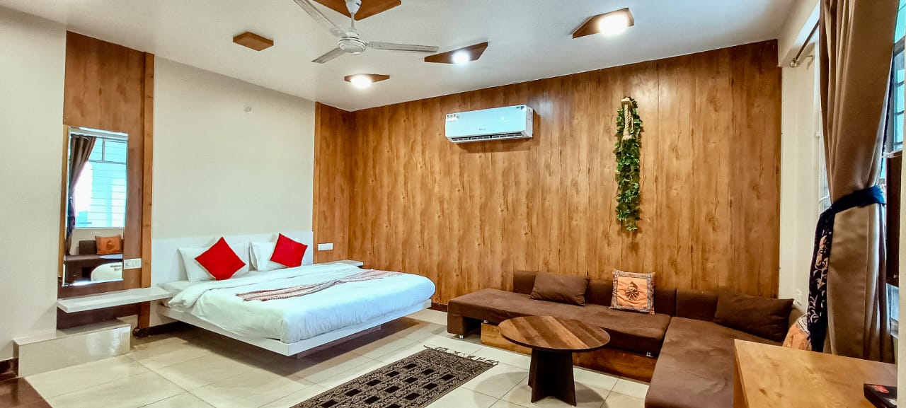 Tulsi Hill |Entire 3 BHK Villa - Tap to explore photos