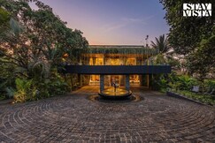 StayVista at Villa Altona
