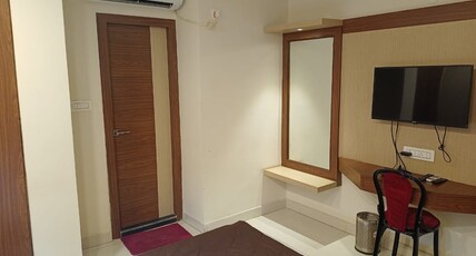 Hotel Banerjee Inn  Bhiringi More Unit Room Type - Deluxe Room