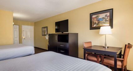 Best Western Escondido Hotel Room Type - 2320119