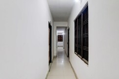 Hotel O by OYO Avadh