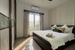 MYS Premium Haus AC 4BHK 70 TV Private Garden