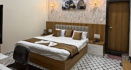 Hotel Basant Padma Room Type - Premium room