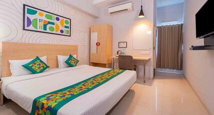 Treebo Aiswaryam Residency Room Type - Standard Room