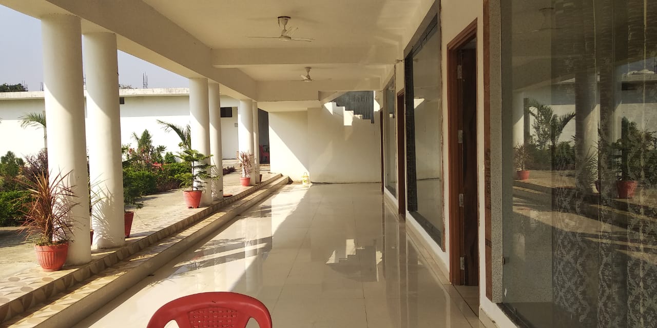 Hotel Radha Rani Khajuraho - Tap to explore photos