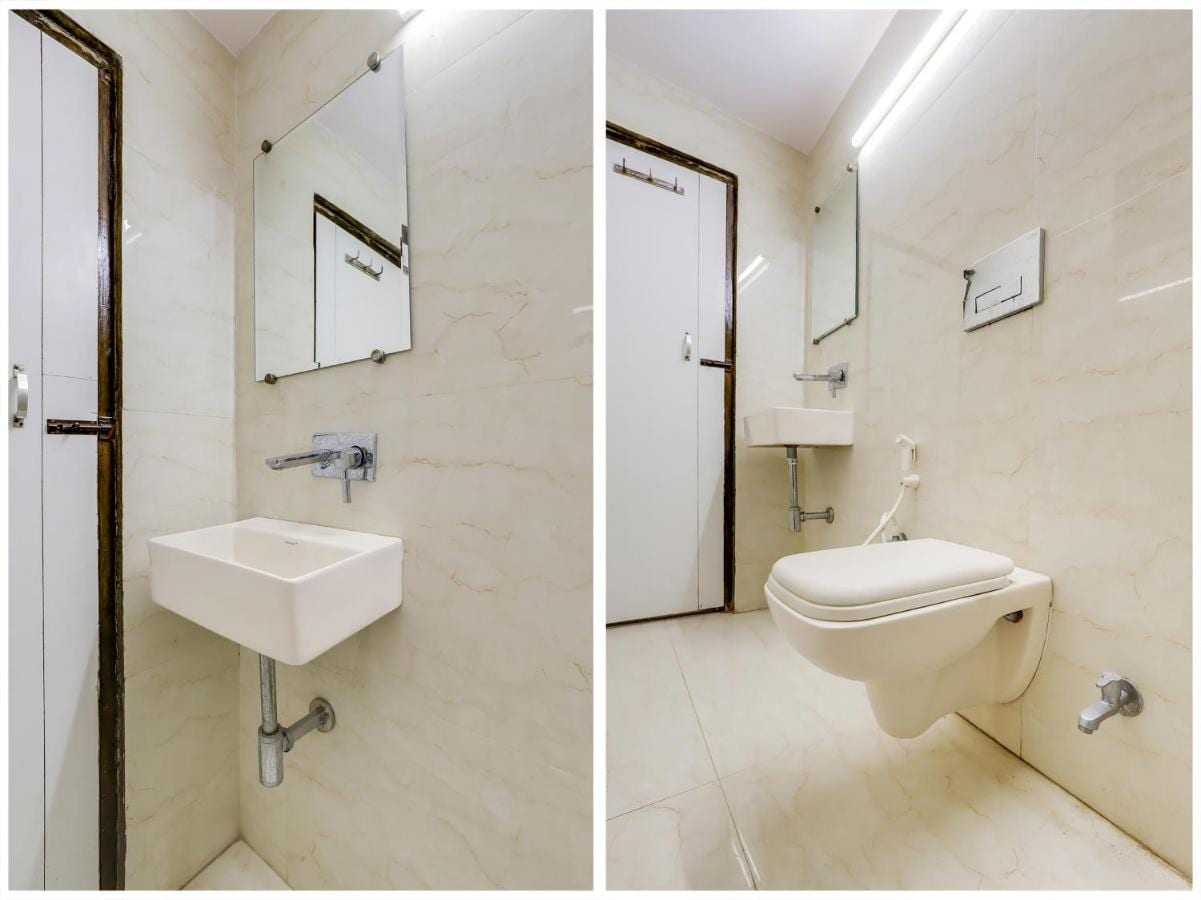 HOTEL ROMA DELUXE TWO MINUTES DISTANCE FROM NEW DELHI RAILWAY STATION - Tap to explore photos