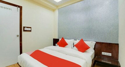 Hotel Govindam Room Type - Deluxe Room