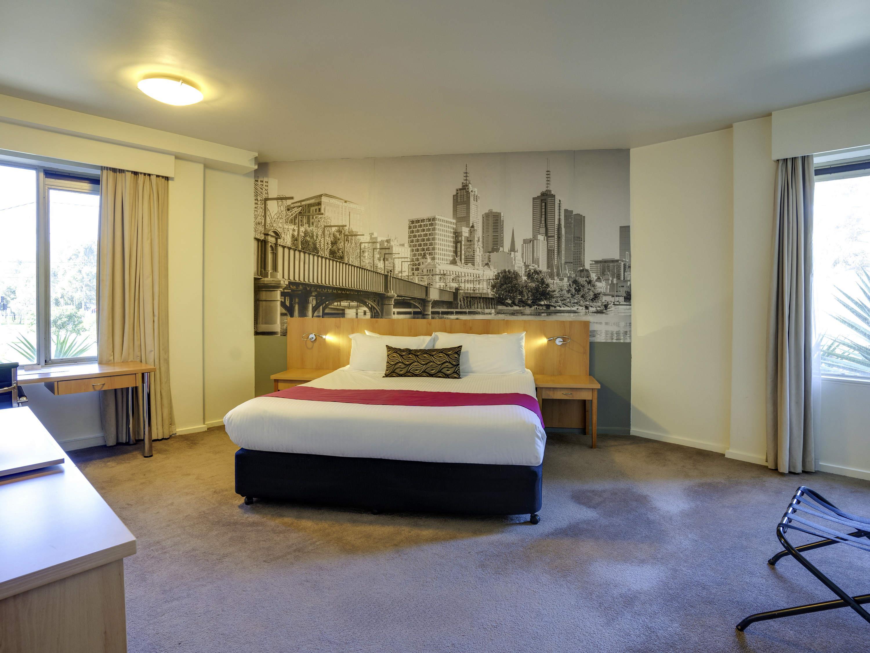 Mercure North Melbourne - Tap to explore photos