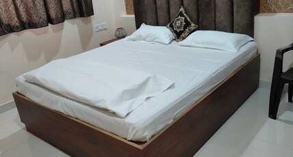 Radiance Retreat Hotel Room Type - AC Deluxe Rooms